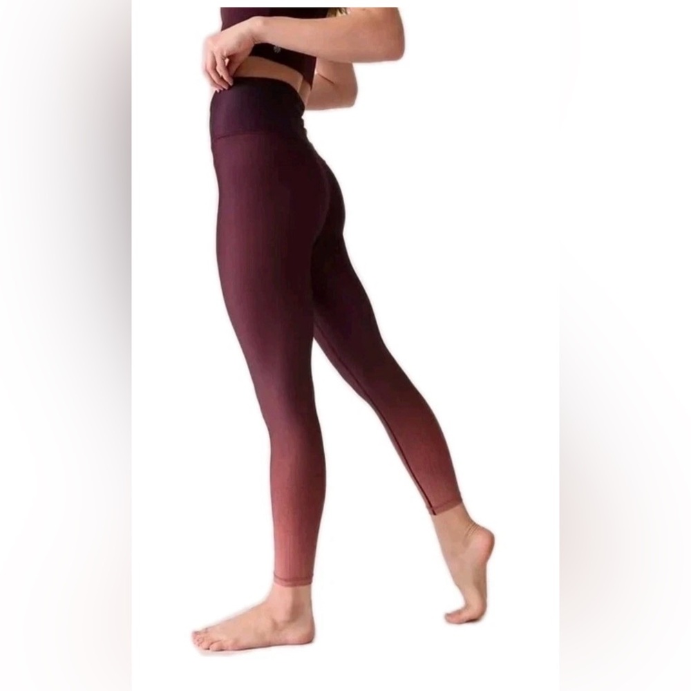 Athleta Elation High-rise 7/8 Tight - red ombré - size xxs